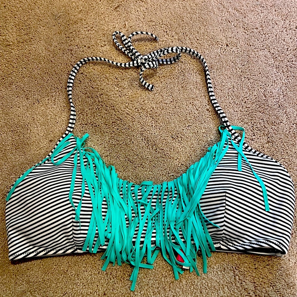 Victoria’s Secret bandeau bikini top
